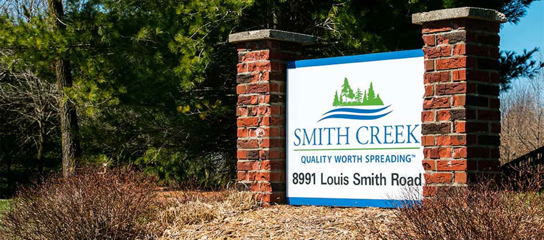 smith-creek-sign